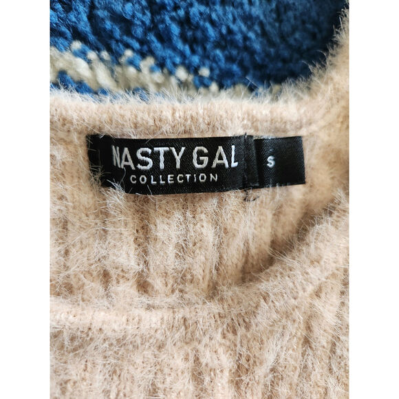 Nasty Gal Fuzzy Mini Crop Top S - Picture 4 of 4